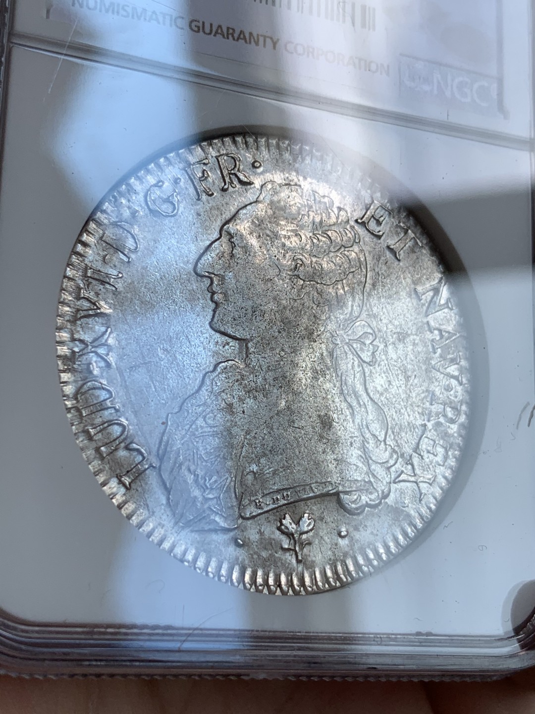 《竞宝斋》第68场-本周日，周一，周四.3场连拍（全场不限金额包邮） NGC AU 法国 1788年路易十六埃居大银币 深打全银光