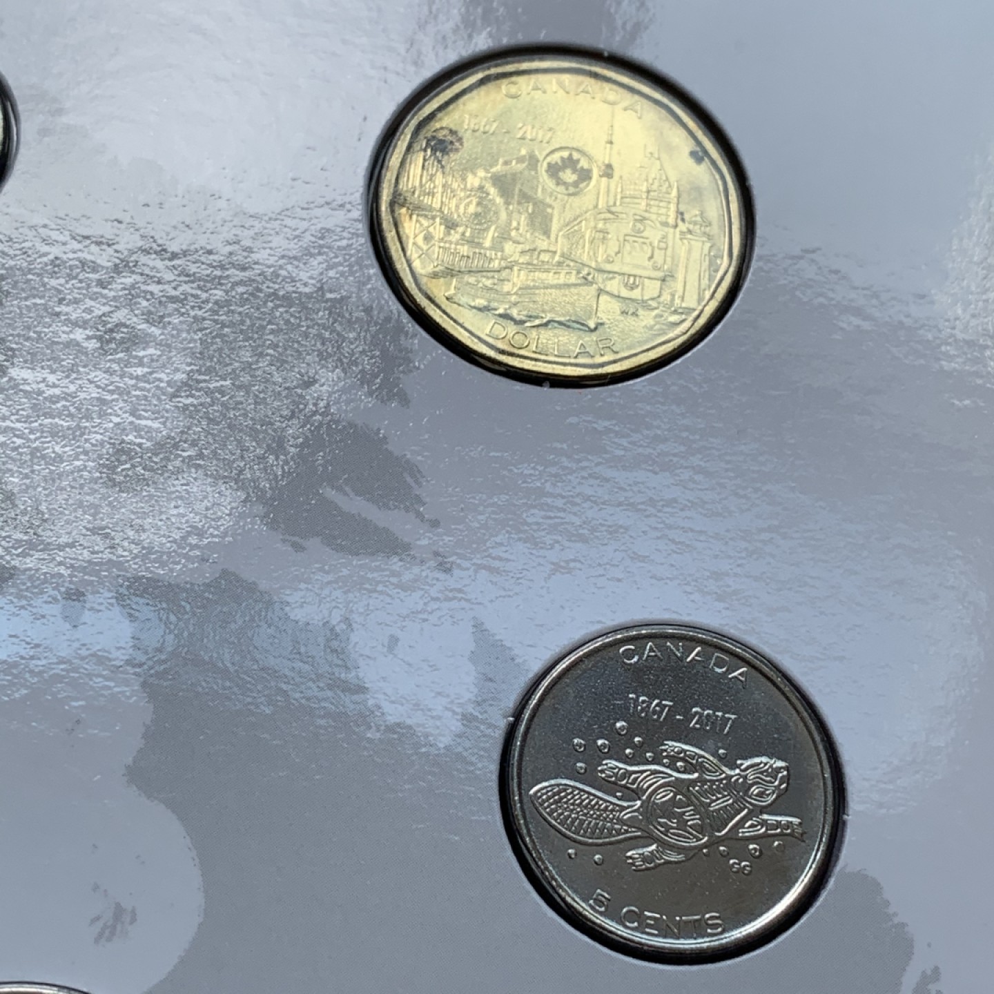 《竞宝斋》第68场-本周日，周一，周四.3场连拍（全场不限金额包邮） 2017年 加拿大建国150周年纪念套币卡册 5枚一套