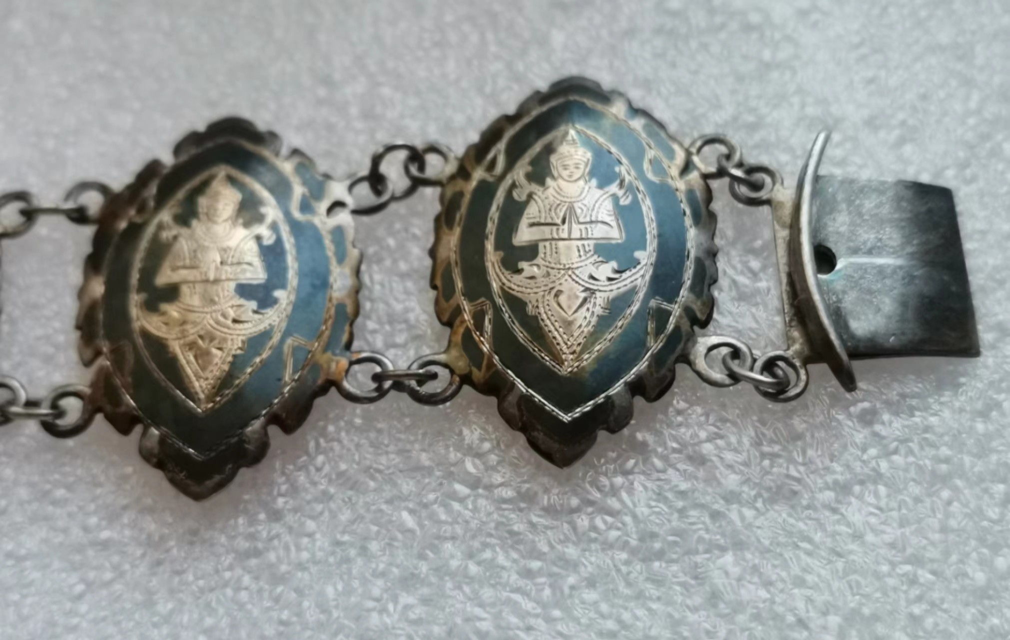 瓶子🏺第45期拍卖会 泰国20世纪早期佛教银质手链