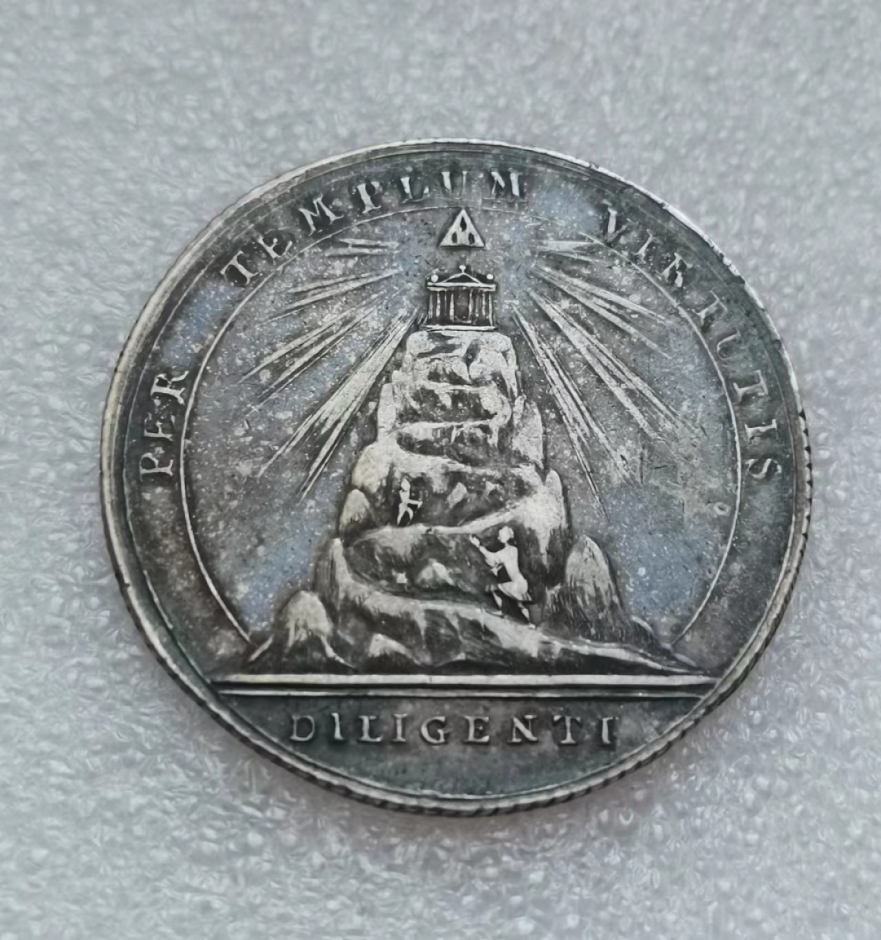 瓶子🏺第45期拍卖会 神圣罗马帝国1723-1750年伯尔尼1泰勒银币