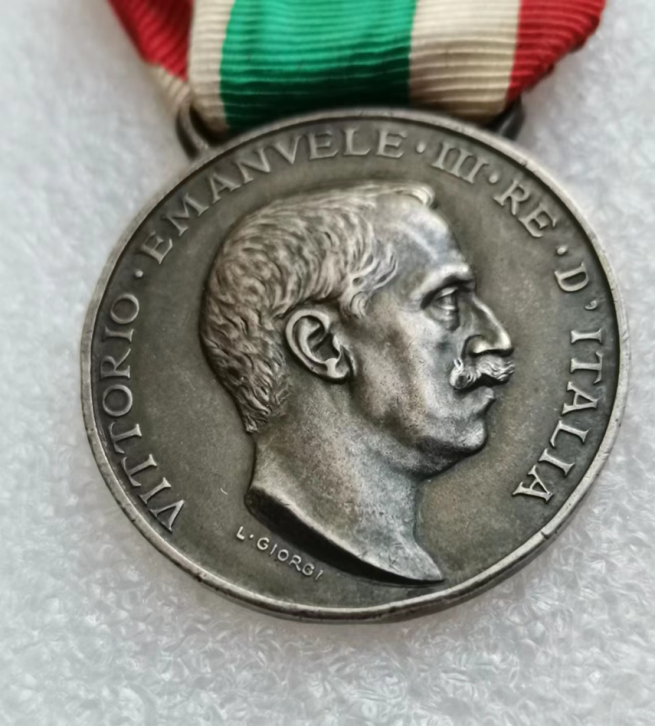 瓶子🏺第45期拍卖会 意大利国王维托里奥·埃马努埃莱三世利比亚国土战争银质奖章
