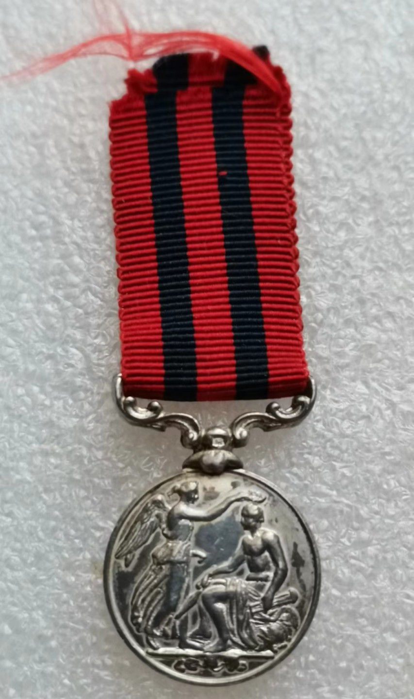 瓶子🏺第45期拍卖会 英国大英帝国印度服务银质奖章（迷你版）