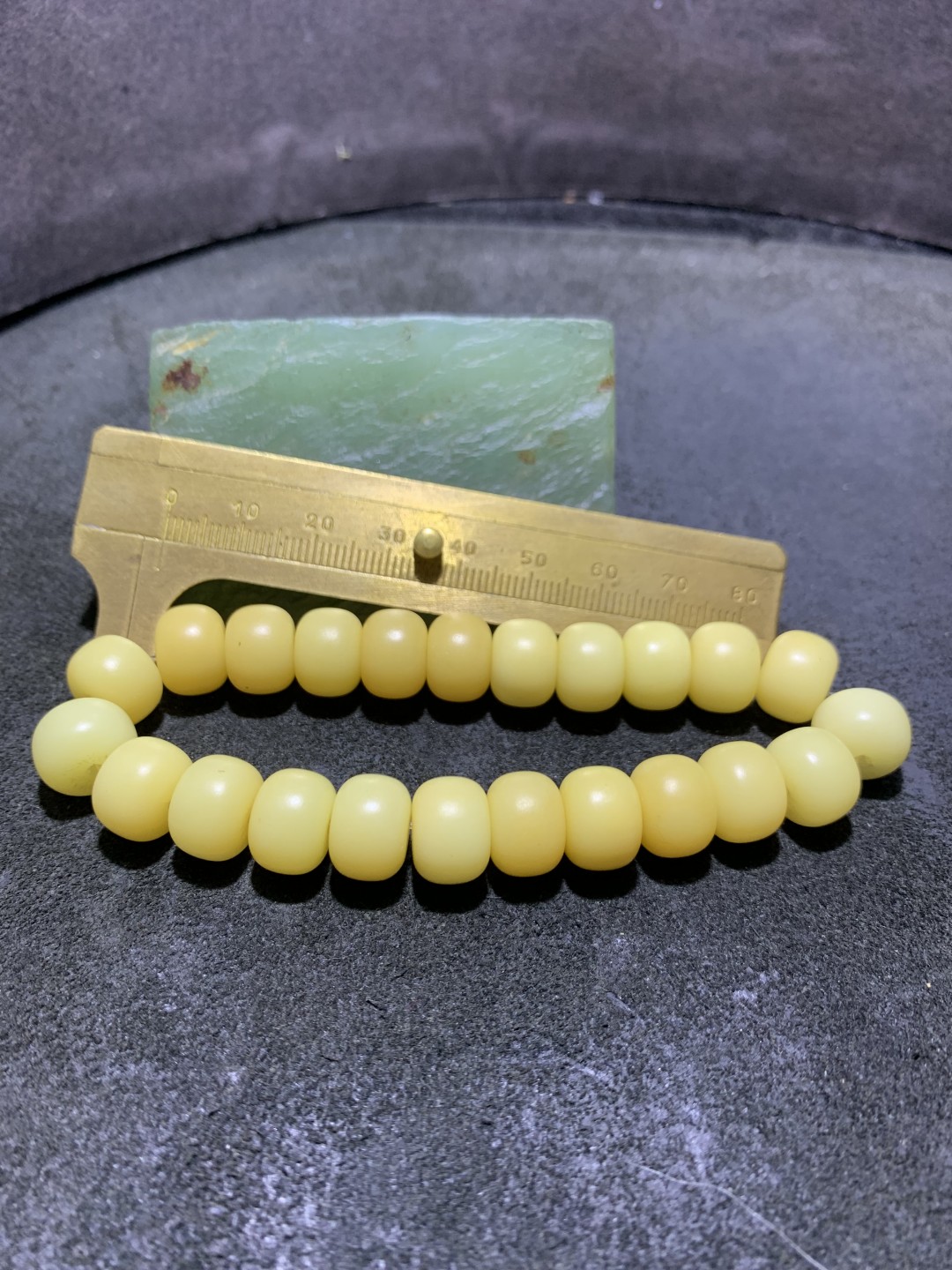 氧化菩提根单圈手串一条！