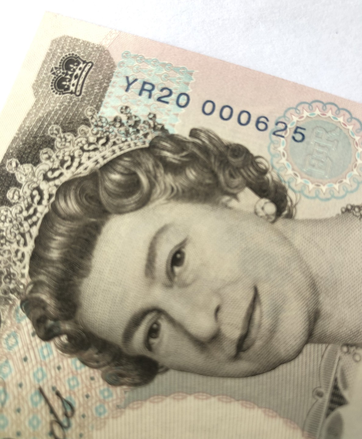 2025第25场（总第225期）：精品测试钞、纪念钞、塑料钞、连体钞综合场 百位小号YR20 000625 英国2000版“千禧年”5镑纪念钞UNC