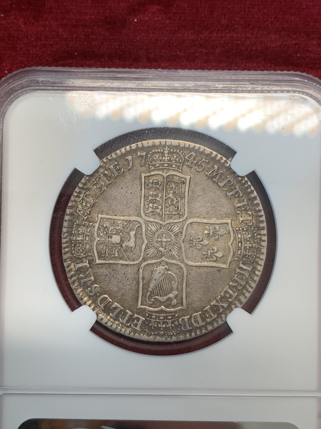 《竞宝斋》第69场-本周日，周一，周四.3场连拍（全场不限金额包邮） NGC XF45 英国 1745年乔治二世 半克朗 LIMA 版银币 磨损小给45有点屈才 包浆非常好