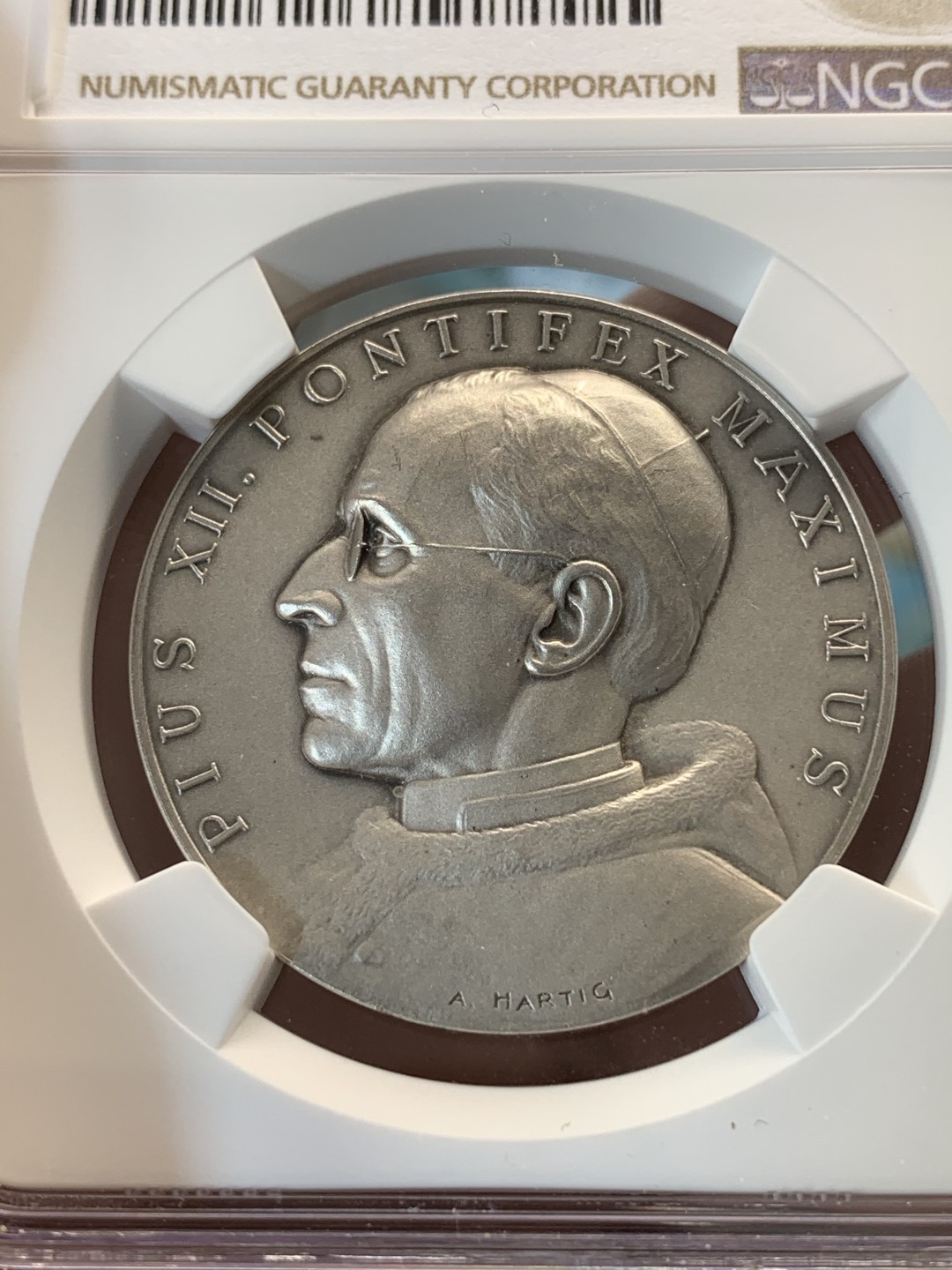 《竞宝斋》第69场-本周日，周一，周四.3场连拍（全场不限金额包邮） 冠军 NGC-MS64 梵蒂冈 1958年 纪念保罗十二世 大银章 非常少见