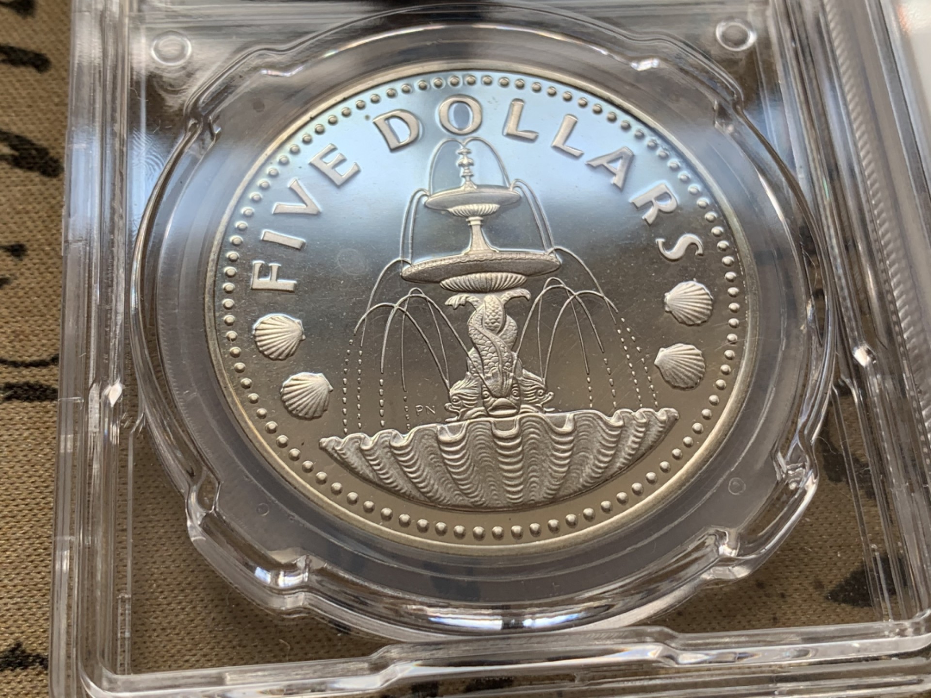 《竞宝斋》第69场-本周日，周一，周四.3场连拍（全场不限金额包邮） 1973年 巴巴多斯 8枚装 2枚银币 31.10+37.90 盒证全