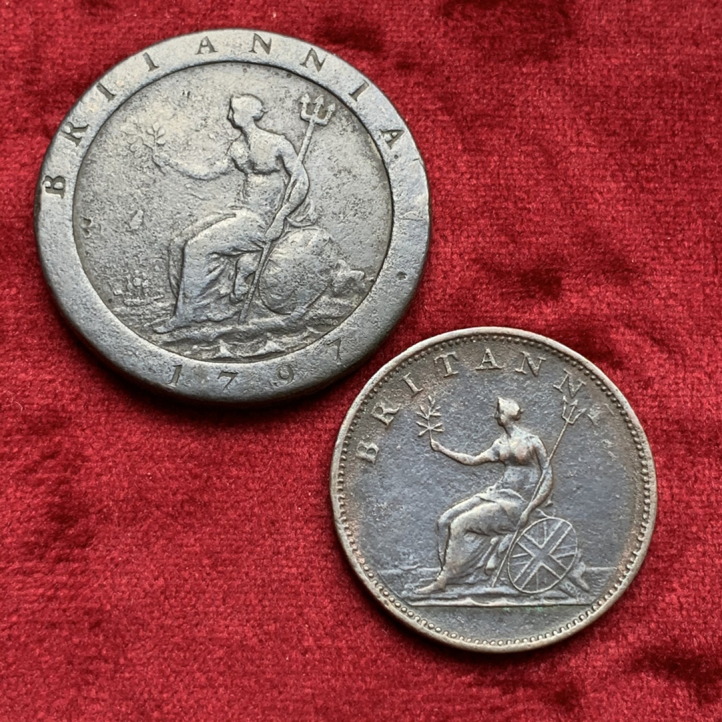 《竞宝斋》第69场-本周日，周一，周四.3场连拍（全场不限金额包邮） 2枚一个  英国乔治三世 1806 1/2便士和1797年1便士 大铜币 一对