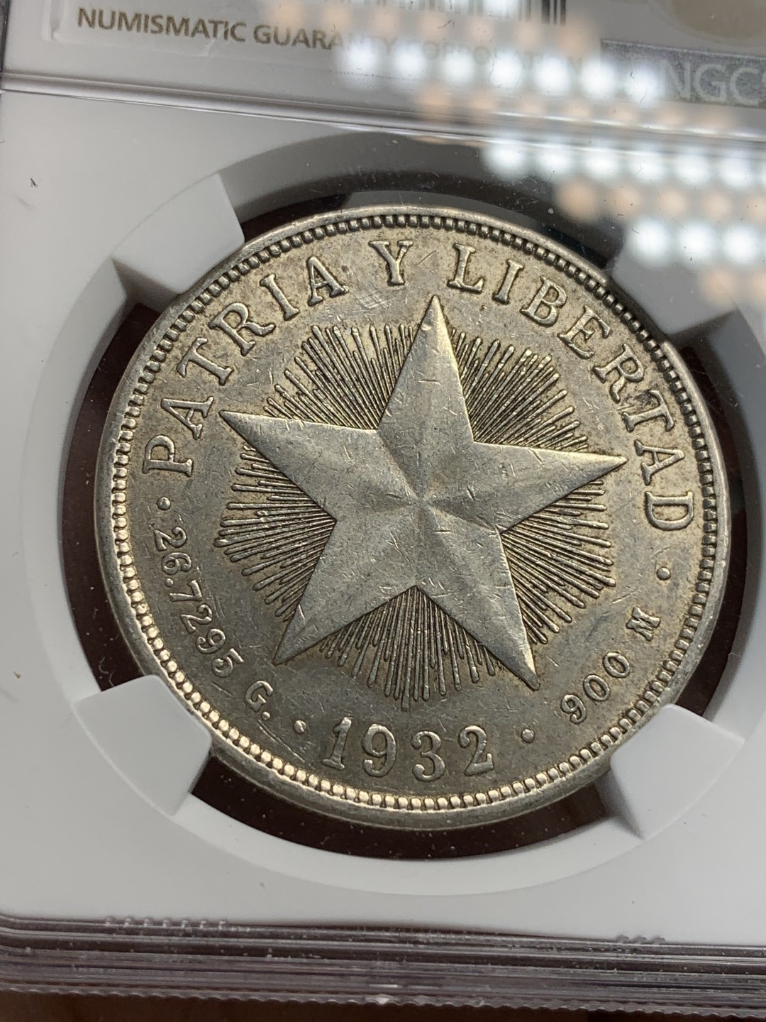 《竞宝斋》第69场-本周日，周一，周四.3场连拍（全场不限金额包邮） NGC-AU58 古巴1932年 大五星1比索 银币 大热品种