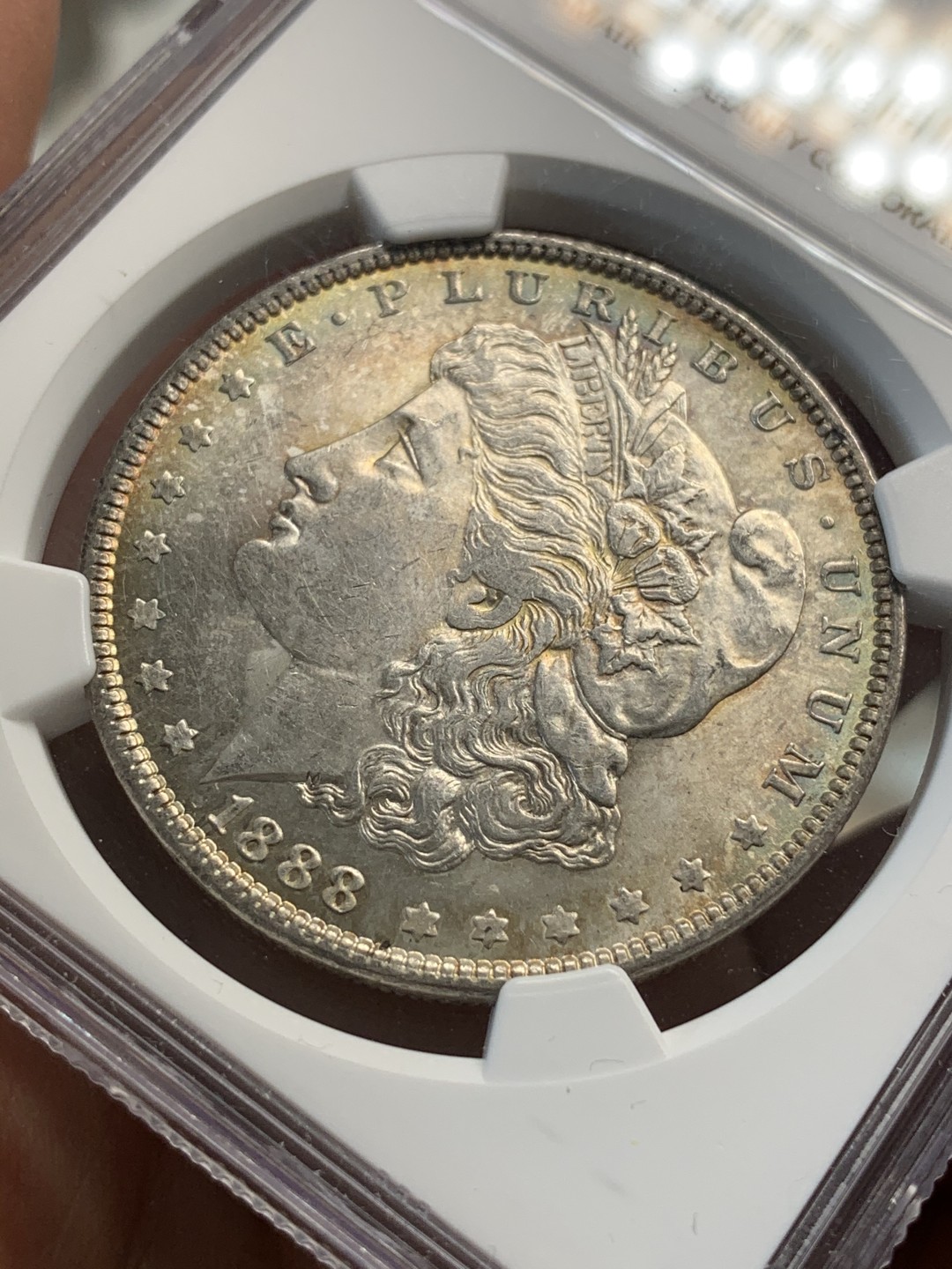 《竞宝斋》第69场-本周日，周一，周四.3场连拍（全场不限金额包邮） NGC UNC 1888年 吉祥好年份 美国摩根一美元银币 费城造币厂 原卷出品 上海NGC错杀 无明显清洗痕迹