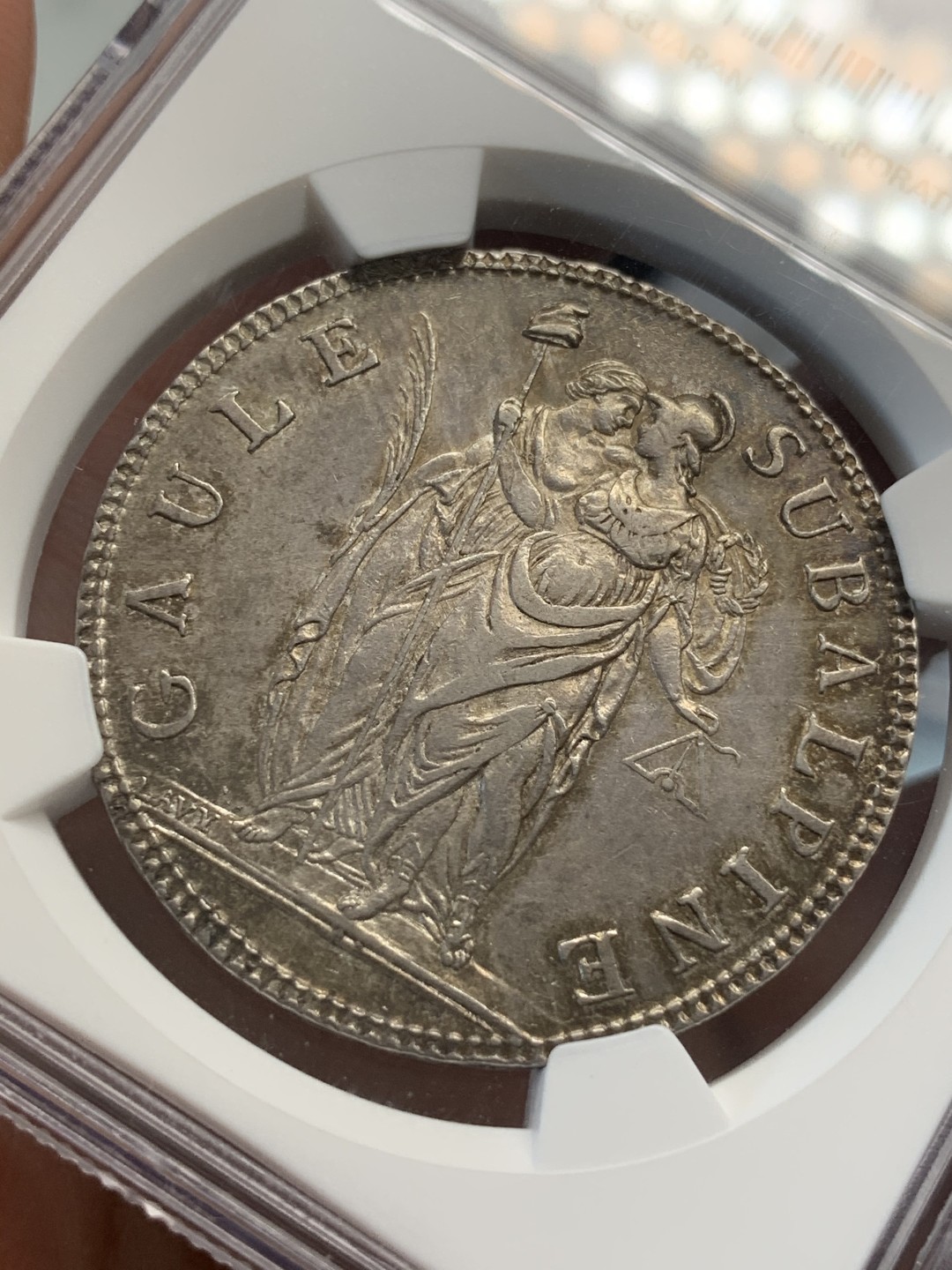 《竞宝斋》第69场-本周日，周一，周四.3场连拍（全场不限金额包邮） NGC AU58 共和10年皮埃蒙特5法郎银币 深打无减重，老包浆，最近共和历的意大利币很火，同版MS61的国内标价2万3