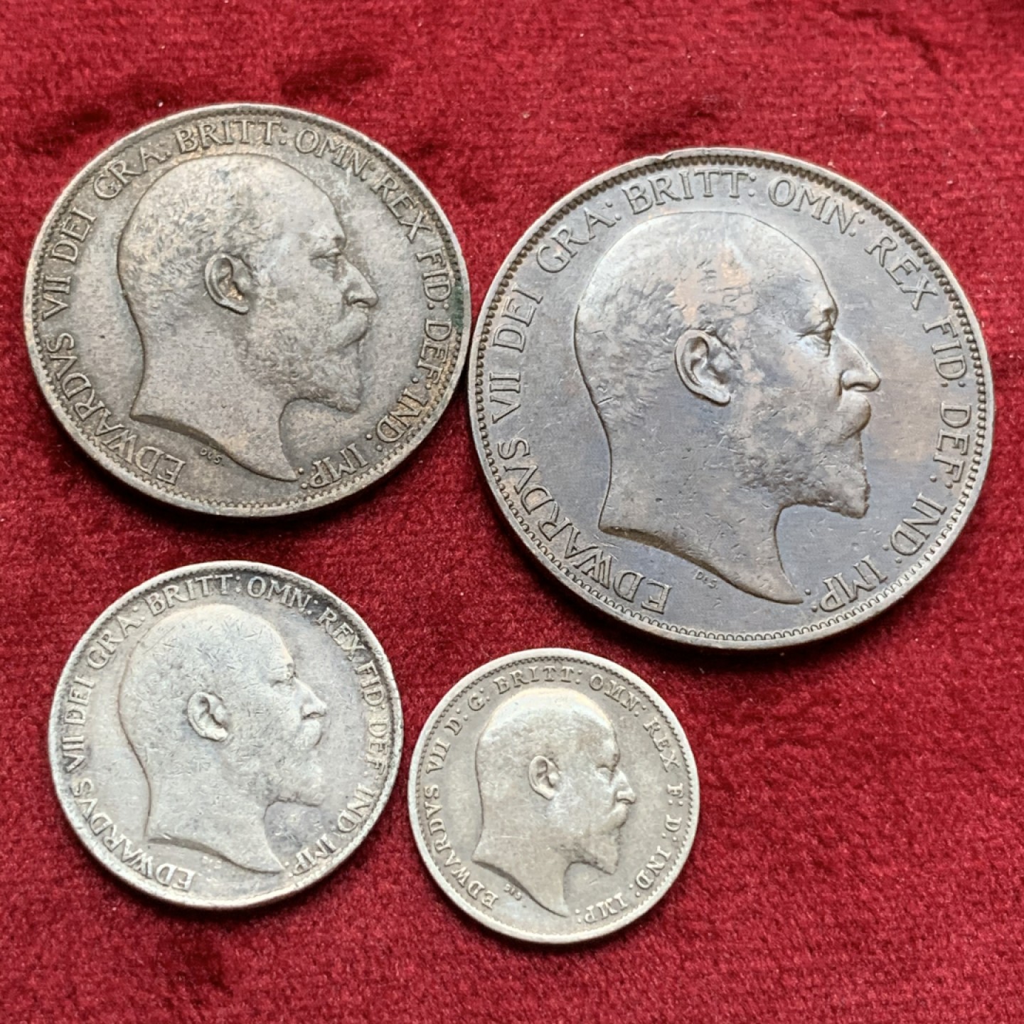 《竞宝斋》第69场-本周日，周一，周四.3场连拍（全场不限金额包邮） 4枚一起，英国爱德华七世 银币2枚，铜币2枚合计4枚 好品裸币
