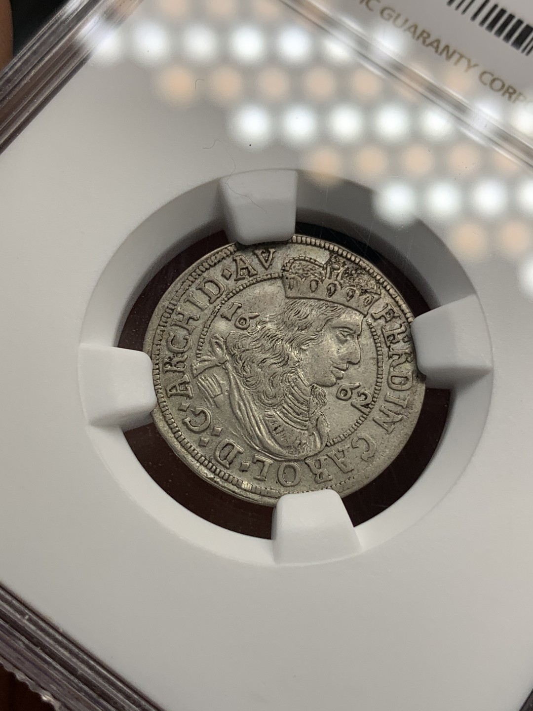 《竞宝斋》第69场-本周日，周一，周四.3场连拍（全场不限金额包邮） NGC-XF 奥地利 1662 HALL厂 斐迪南.卡尔 3K 银币 很不错的状态 稀少品种