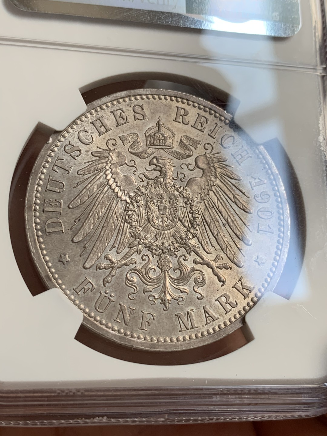 《竞宝斋》第69场-本周日，周一，周四.3场连拍（全场不限金额包邮） NGC-MS62 德国1901年 二百周年纪念 5马克 大银币 漂亮的欧洲纸袋包浆