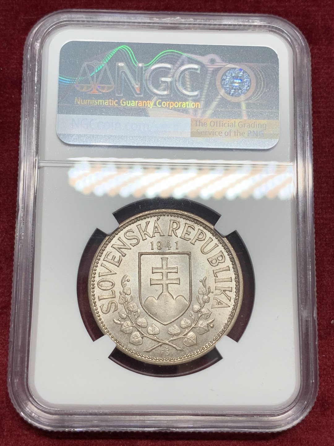 《竞宝斋》第69场-本周日，周一，周四.3场连拍（全场不限金额包邮） NGC-MS63 斯洛伐克 1941年 20克朗 银币 稀少品种顶级状态