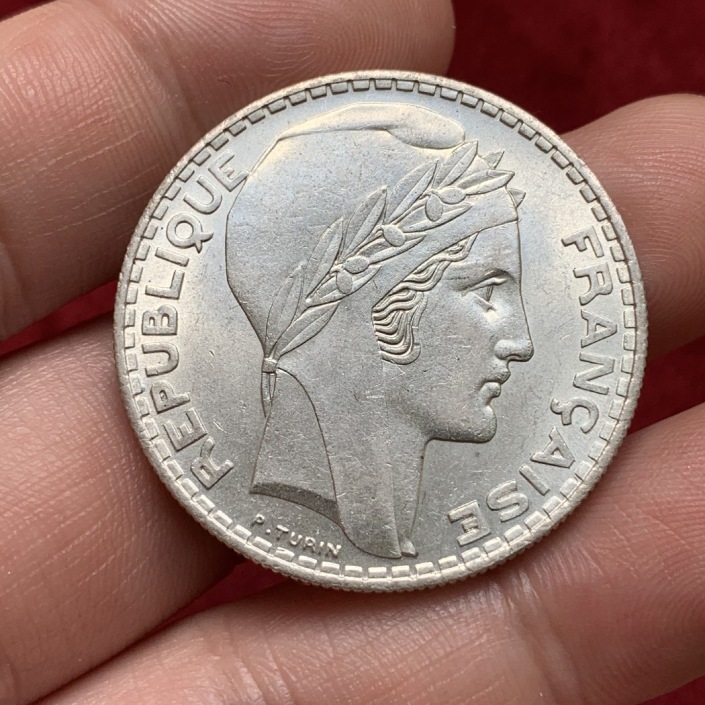 《竞宝斋》第69场-本周日，周一，周四.3场连拍（全场不限金额包邮） 法国 1938年 谷物女神 20法郎银币 这品好品的少见 这样的原光品更加少