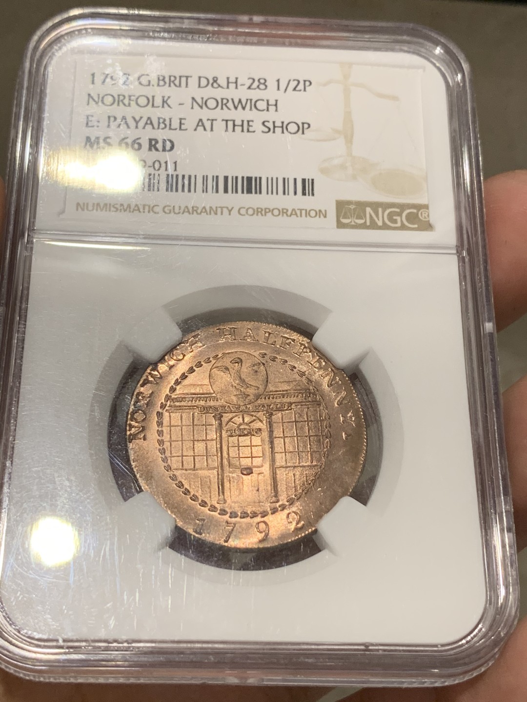 《竞宝斋》第69场-本周日，周一，周四.3场连拍（全场不限金额包邮） NGC MS66RD 1792年英国诺福克郡诺里奇市1/2便士代币 200多年的铜币，通常都是BN、RB，而RD非常罕见，这枚是仅有的RD，宛如新铸