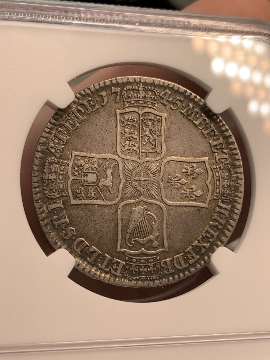 《竞宝斋》第69场-本周日，周一，周四.3场连拍（全场不限金额包邮） NGC XF45 英国 1745年乔治二世 半克朗 LIMA 版银币 磨损小给45有点屈才 包浆非常好