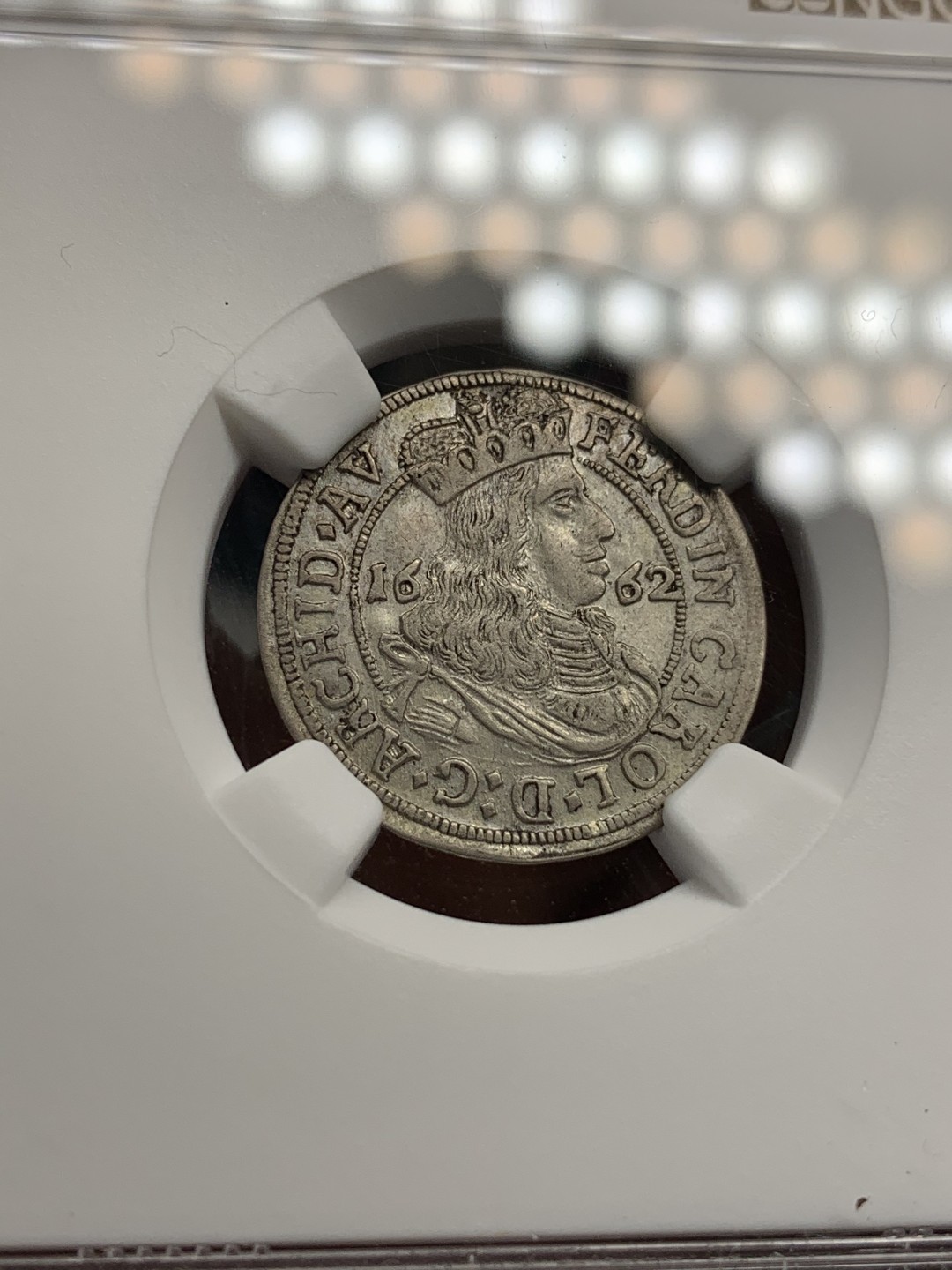 《竞宝斋》第69场-本周日，周一，周四.3场连拍（全场不限金额包邮） NGC-XF 奥地利 1662 HALL厂 斐迪南.卡尔 3K 银币 很不错的状态 稀少品种