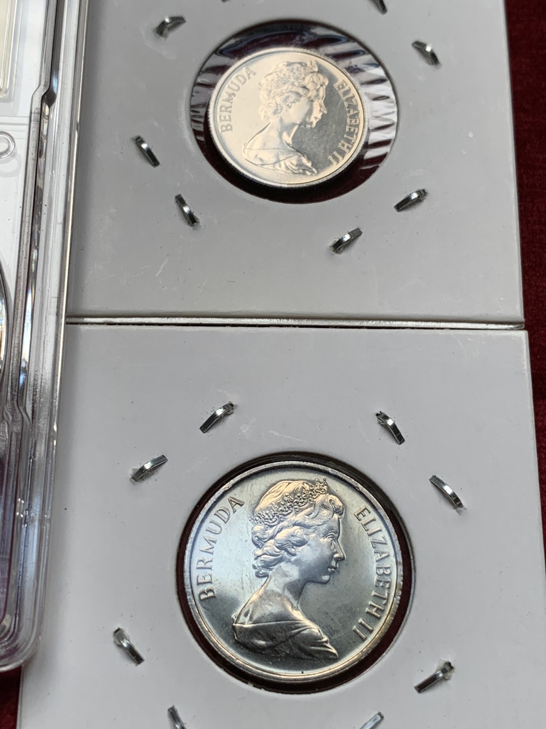 《竞宝斋》第69场-本周日，周一，周四.3场连拍（全场不限金额包邮） 1970年 百慕大（英属）6枚装 1枚银币 28.28 盒装