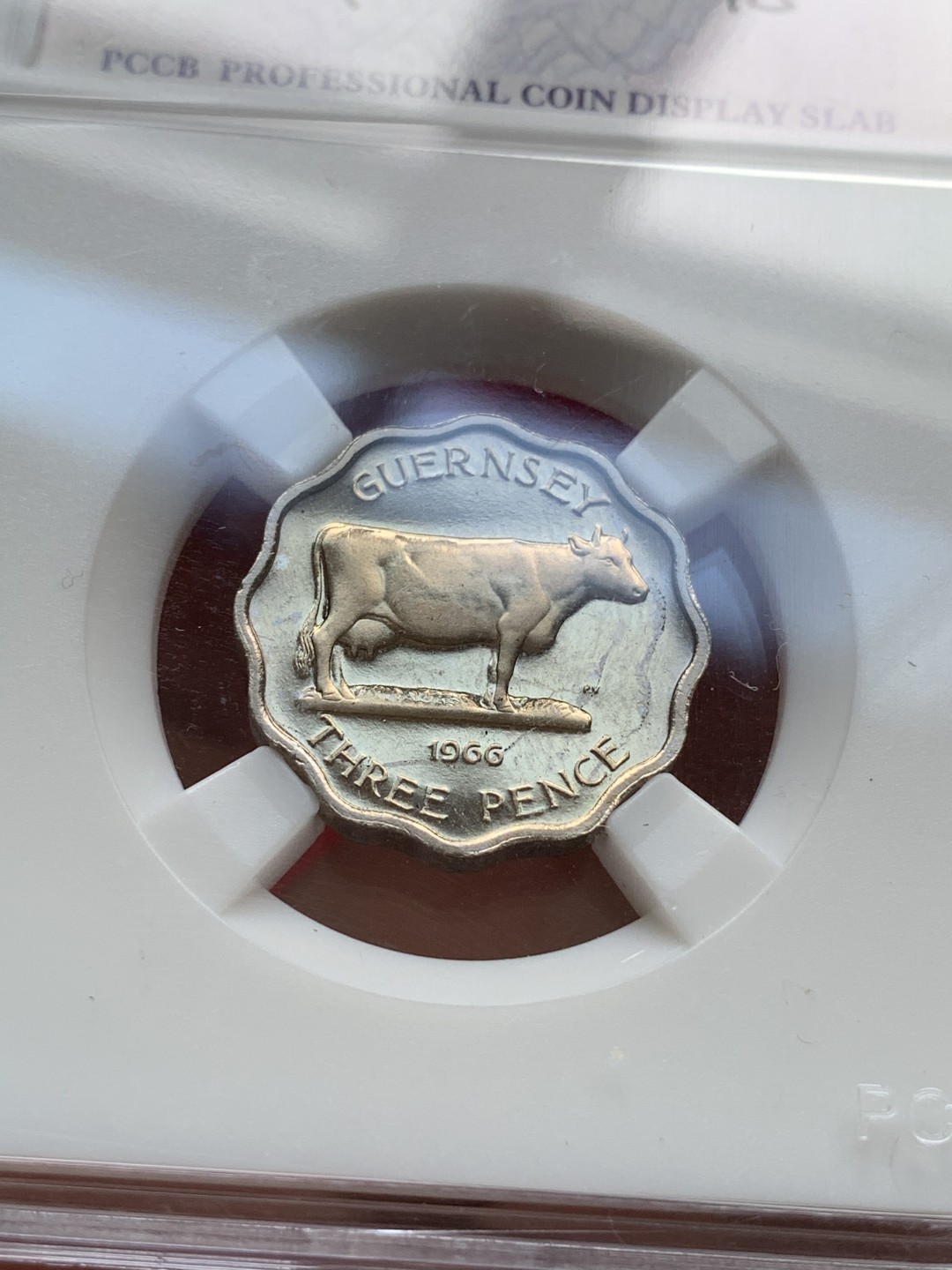 《竞宝斋》第69场-本周日，周一，周四.3场连拍（全场不限金额包邮） 1966年 根西（英国） 4枚装 精致币 盒装