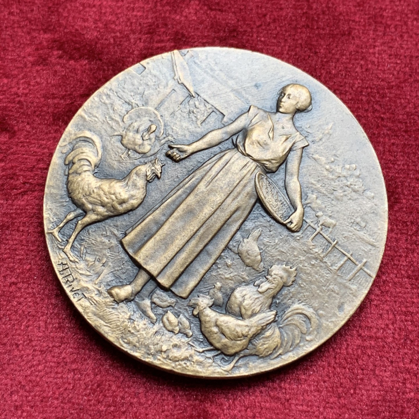 《竞宝斋》第69场-本周日，周一，周四.3场连拍（全场不限金额包邮） 法国 喂鸡 女孩铜章 目测为原铸 丰饶角 铜标  1880前后   29.5克 41mm