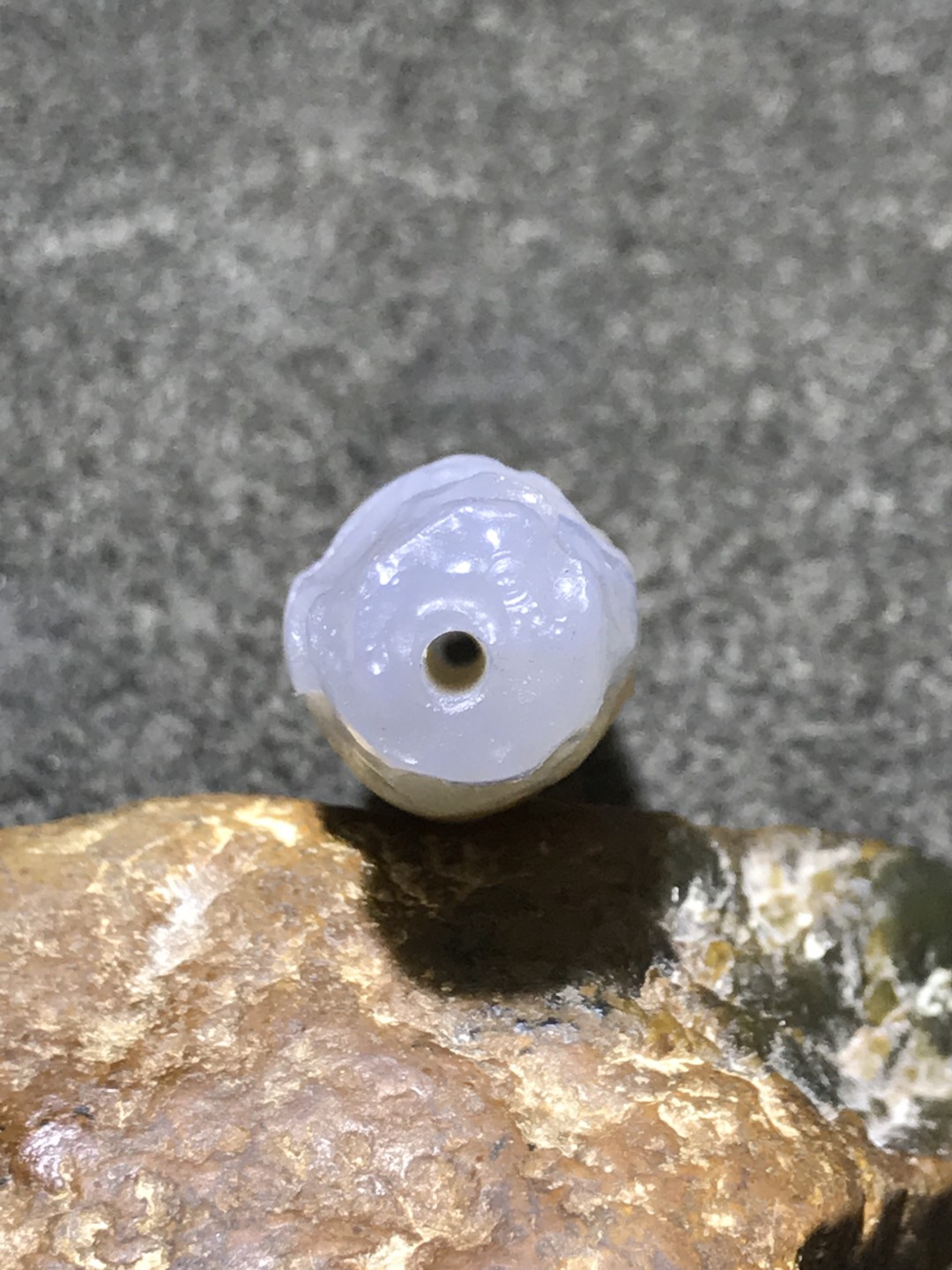 天然马达加斯加精品高玉化紫罗兰料海洋玉髓随型风化桶珠一颗！