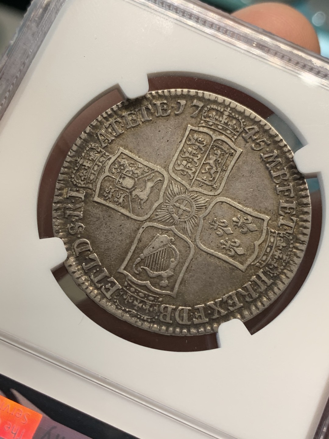 《竞宝斋》第69场-本周日，周一，周四.3场连拍（全场不限金额包邮） NGC XF45 英国 1745年乔治二世 半克朗 LIMA 版银币 磨损小给45有点屈才 包浆非常好