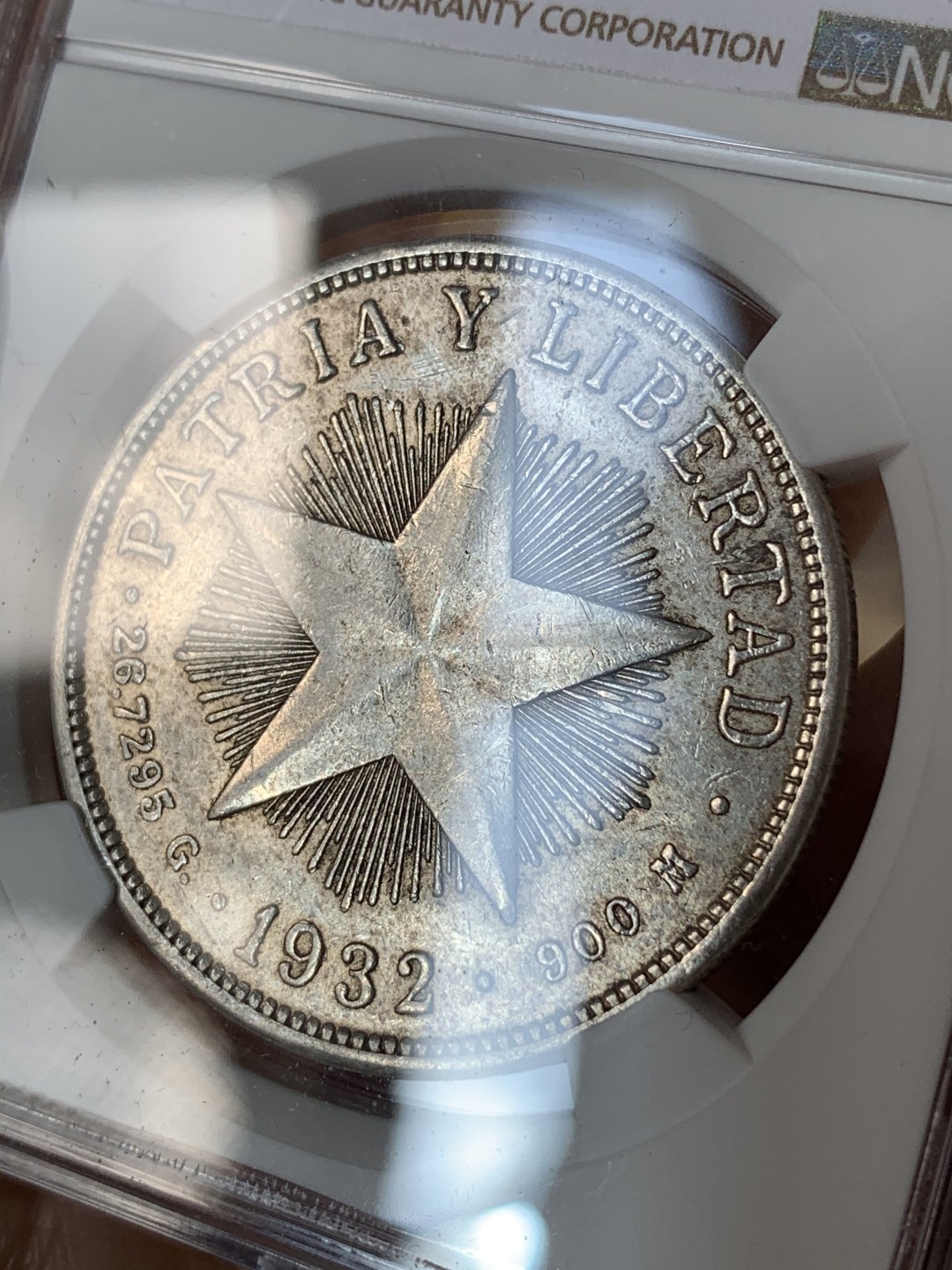 《竞宝斋》第69场-本周日，周一，周四.3场连拍（全场不限金额包邮） NGC-AU58 古巴1932年 大五星1比索 银币 大热品种