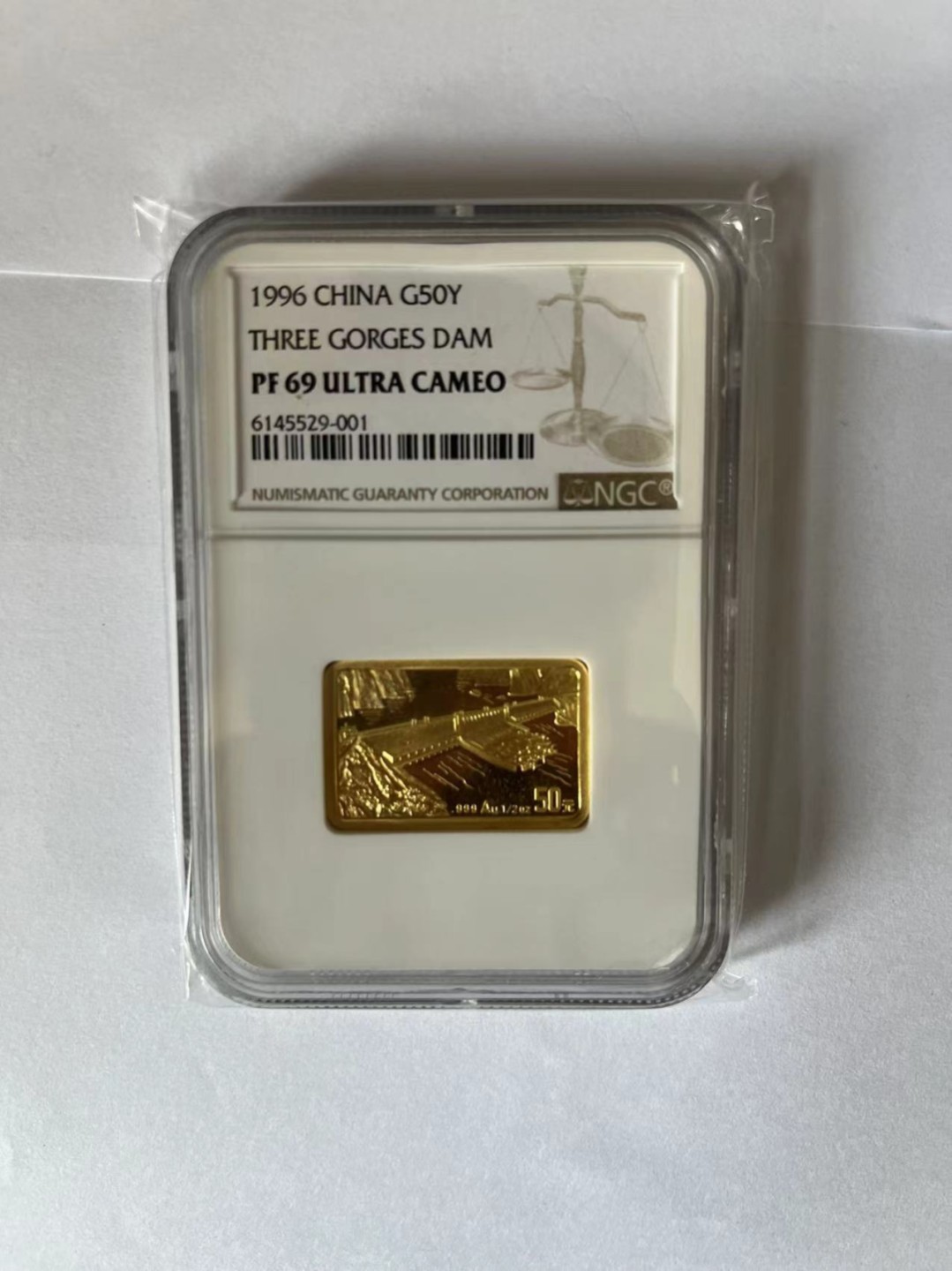 老精稀金银币专场「第12期」 1996年1/2盎司方形长江三峡金币