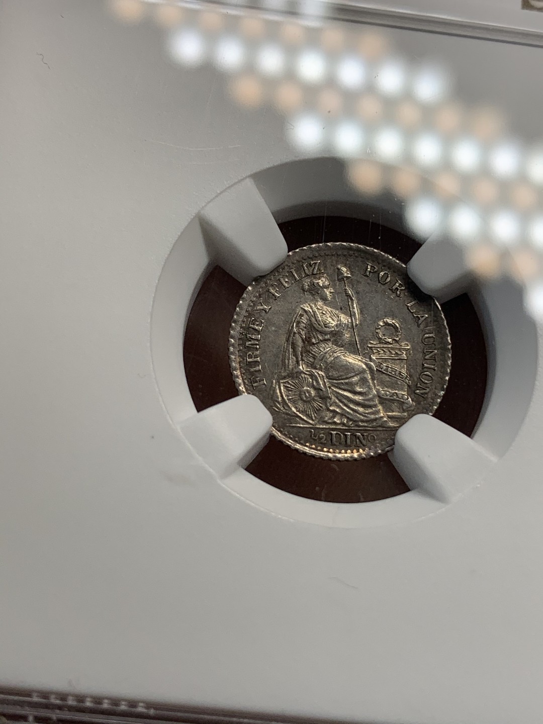 《竞宝斋》第69场-本周日，周一，周四.3场连拍（全场不限金额包邮） NGC-MS62 秘鲁 1906 JF年 坐人 1/2D 银币 南美大热稀少品质 辅币比较少见