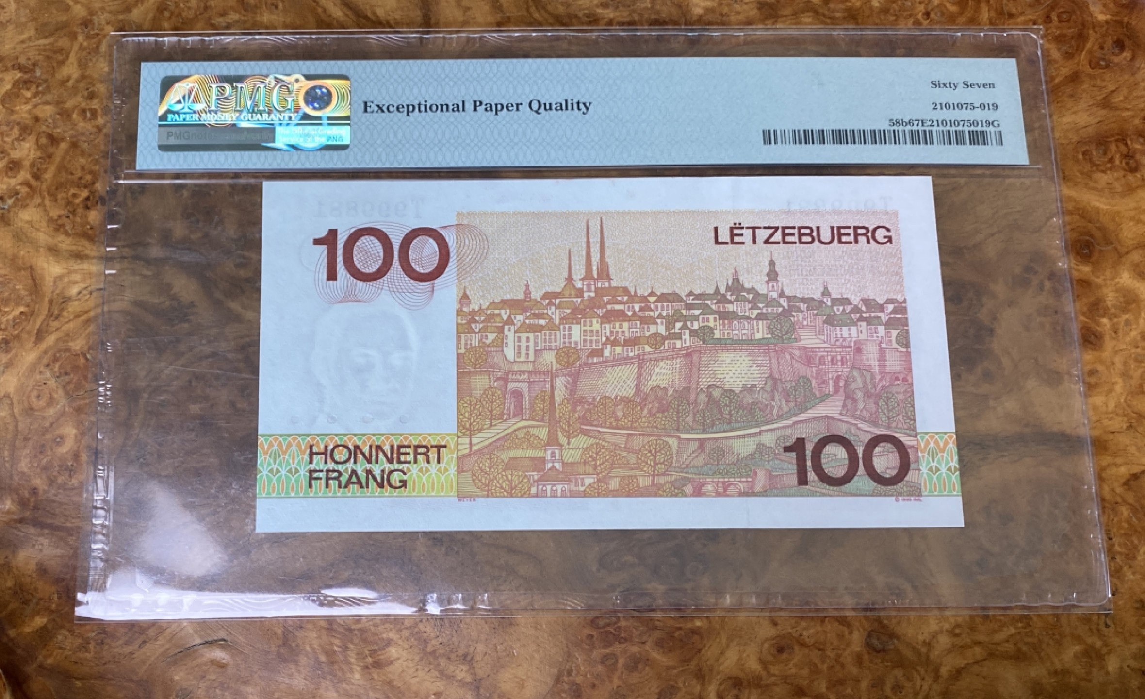Chase Auction 第15期 - - 民国钞，外钞高分场（2022最后一期） 1993年卢森堡100法郎，PMG67分！豹子头！亚军分，更高分只有一枚！