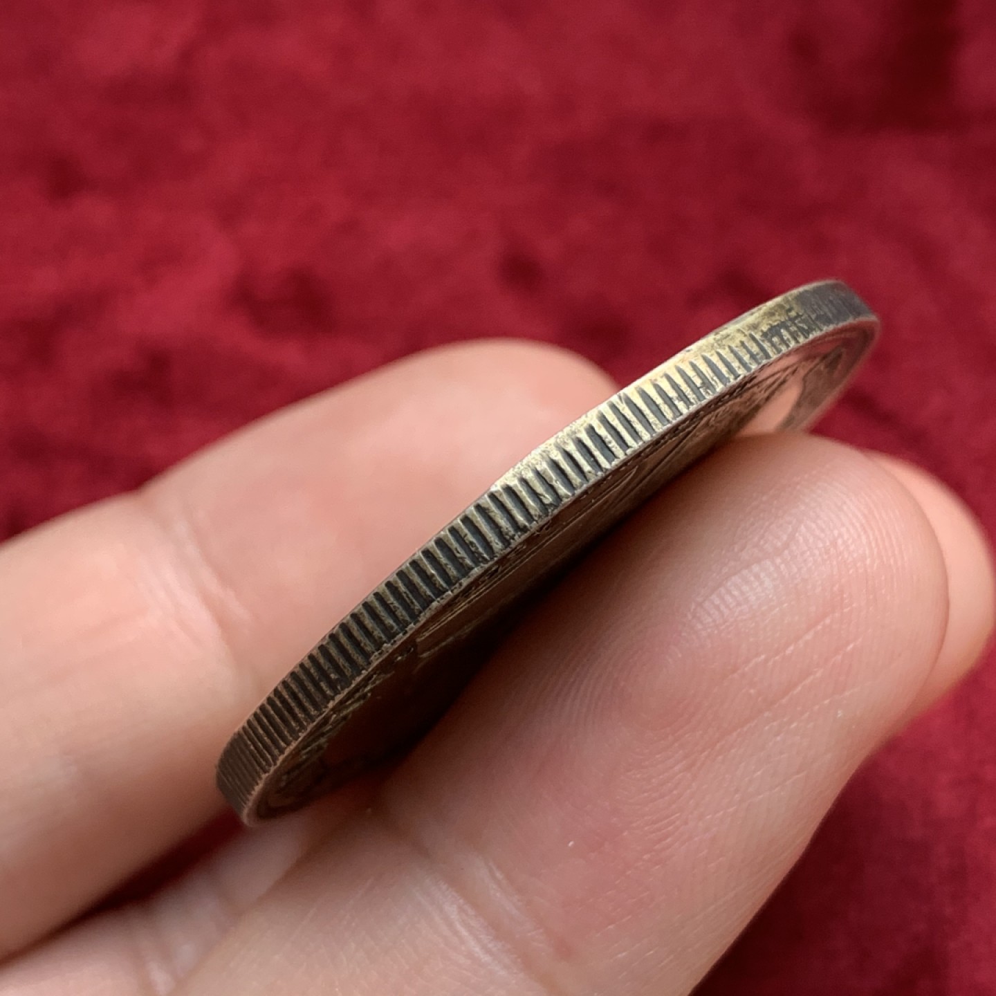 《竞宝斋》第69场-本周日，周一，周四.3场连拍（全场不限金额包邮） 意大利教皇国1834年耶稣降生纪念1SCUDO大银币有鎏金