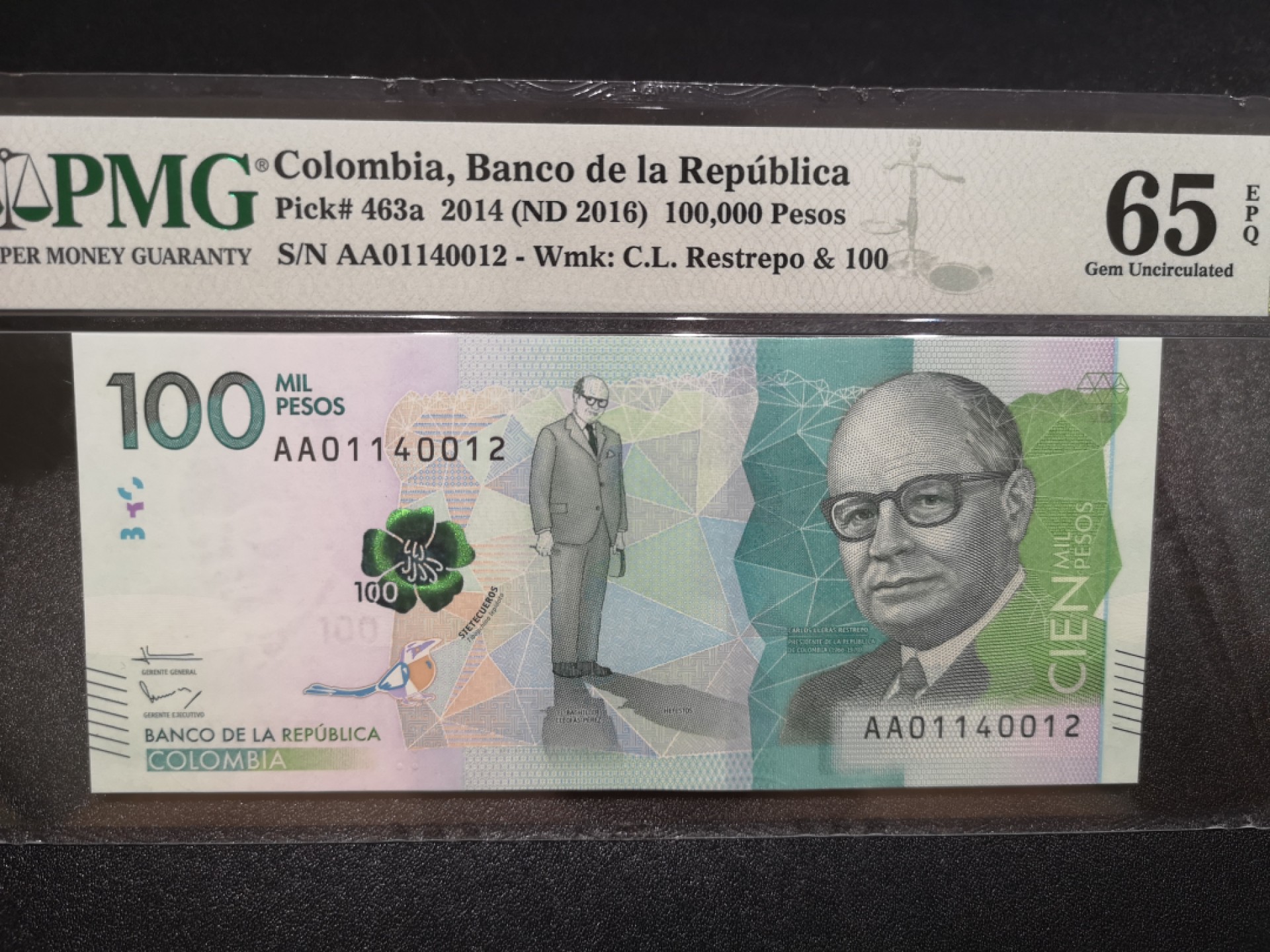 《外钞收藏家》第一百八十六期 2014年哥伦比亚100 PMG65 AA冠