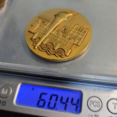 gush小明220705 法国1980巴黎景观镀金铜章