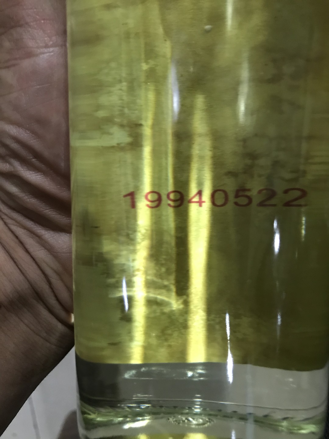 缤纷开心拍465期 1994年老高梁酒，花好酒满，味道纯正。