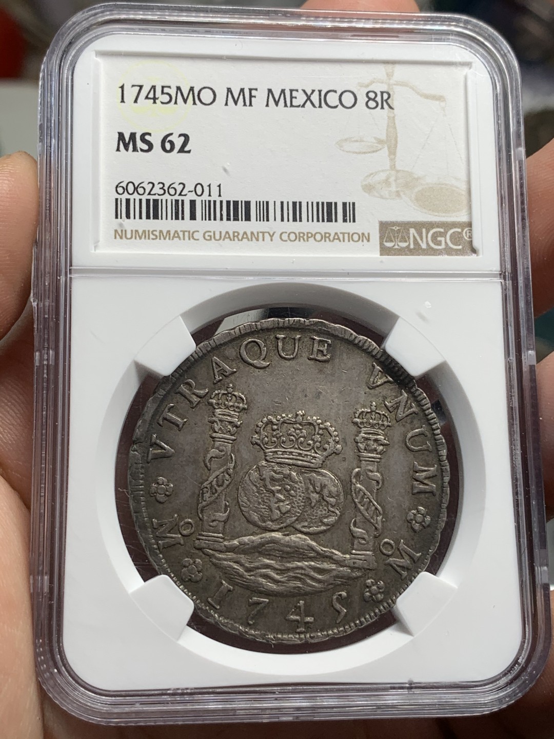 《竞宝斋》西.葡及其殖民地国家专场-第70场（全场不限金额包邮） NGC MS62 墨西哥 早期费五 1745年 地球双柱银币 双面深包浆 水波清晰 难得品相