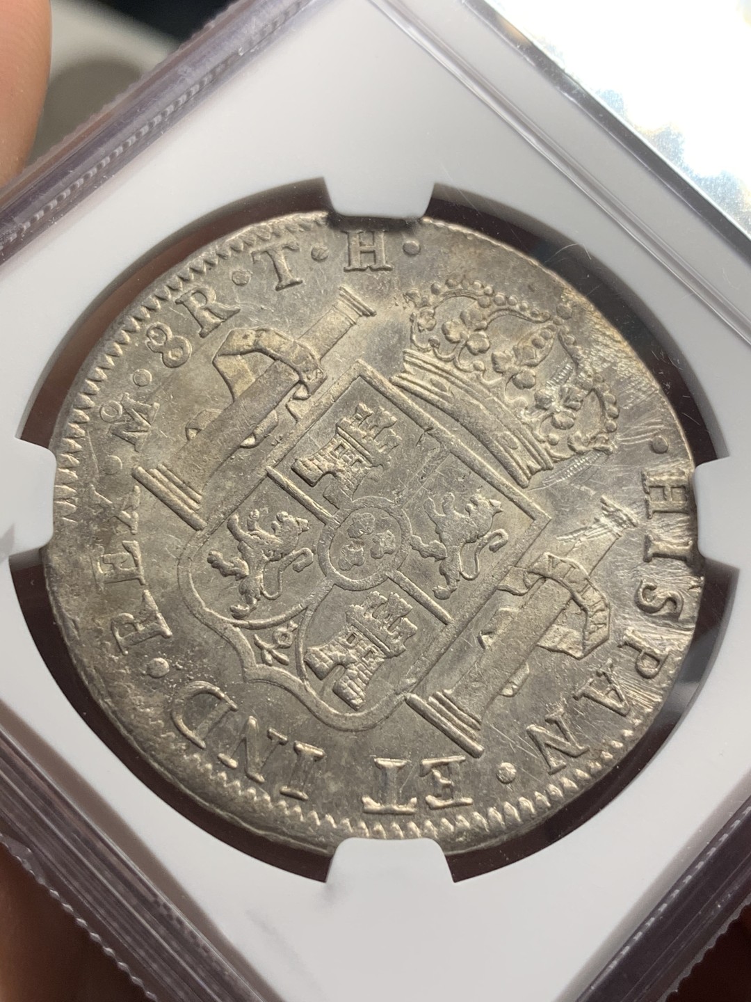 《竞宝斋》西.葡及其殖民地国家专场-第70场（全场不限金额包邮） NGC-AUD 墨西哥 卡洛斯四世 1807年 8里亚尔双柱银币 打制细节都不错 可惜有细丝划痕