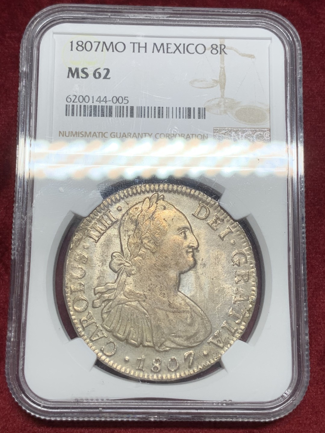 《竞宝斋》西.葡及其殖民地国家专场-第70场（全场不限金额包邮） NGC-MS62 墨西哥双柱 卡四 1807年 8里亚尔 双柱大银币 高等级状态 笑容可掬