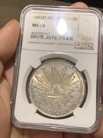 《竞宝斋》西.葡及其殖民地国家专场-第70场（全场不限金额包邮） - NGC MS64 墨西哥 1893PI版 花边鹰洋 波多西最后一年 比较少的品种 底板光亮 羽毛好 淡五彩包浆