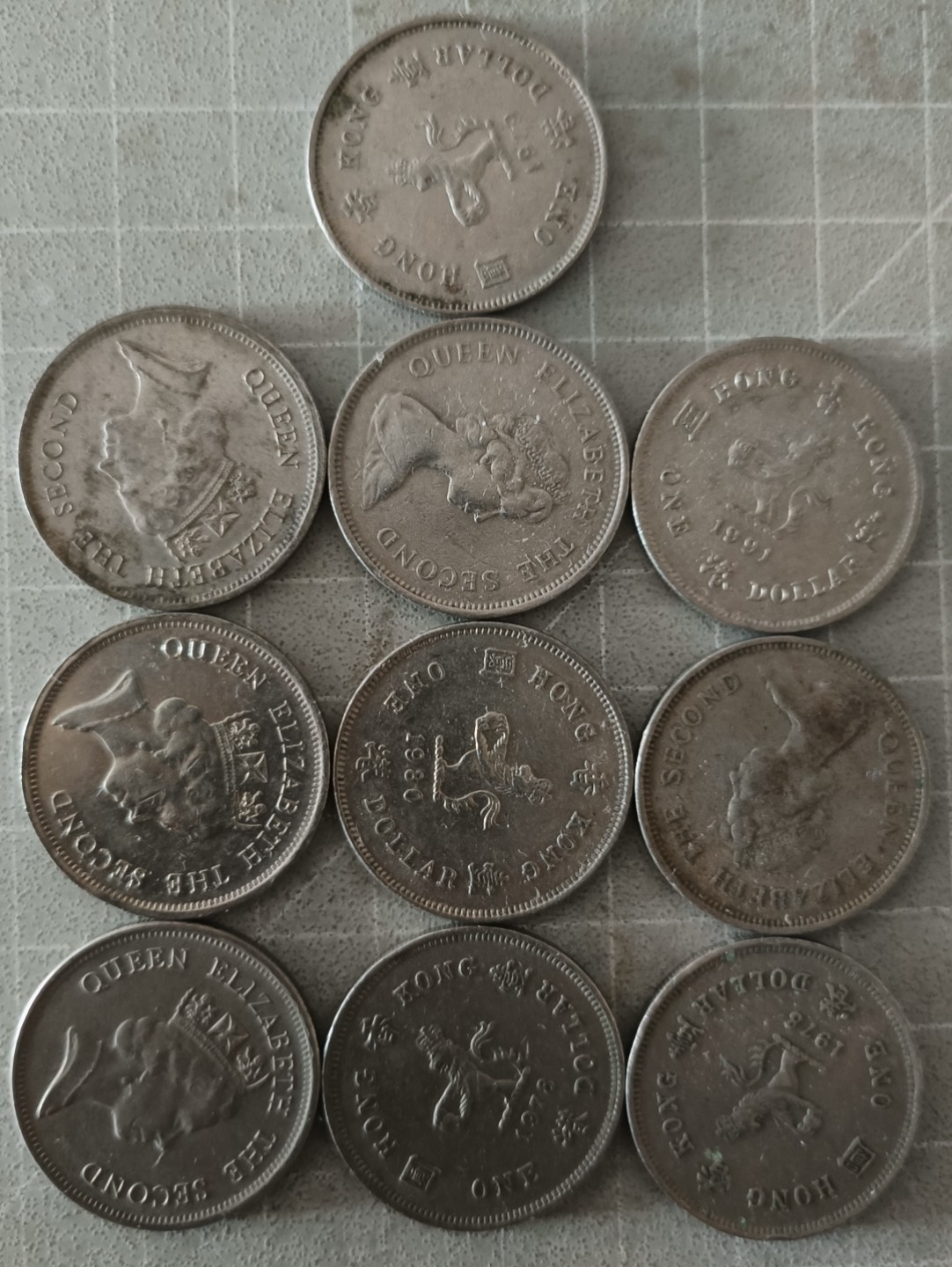 泡泡堂第二十三期  世界硬币邮票纪念章专场（全场20包邮） 香港女王十个