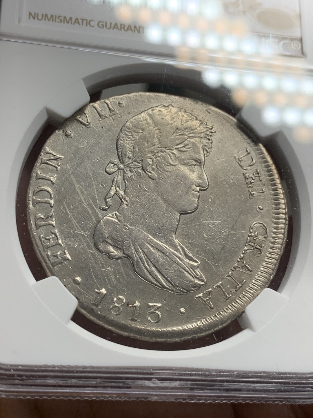 《竞宝斋》西.葡及其殖民地国家专场-第70场（全场不限金额包邮） NGC-XFD 秘鲁 费迪南七世 1813年8里亚尔 双柱大银币 细节好 性价比不错