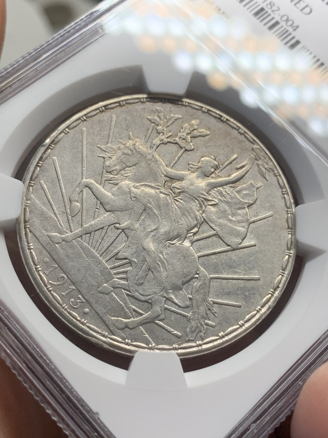 《竞宝斋》西.葡及其殖民地国家专场-第70场（全场不限金额包邮） NGC-XFD 墨西哥 1913年 骑马鹰洋 1比索银币 最热墨西哥币 状态好