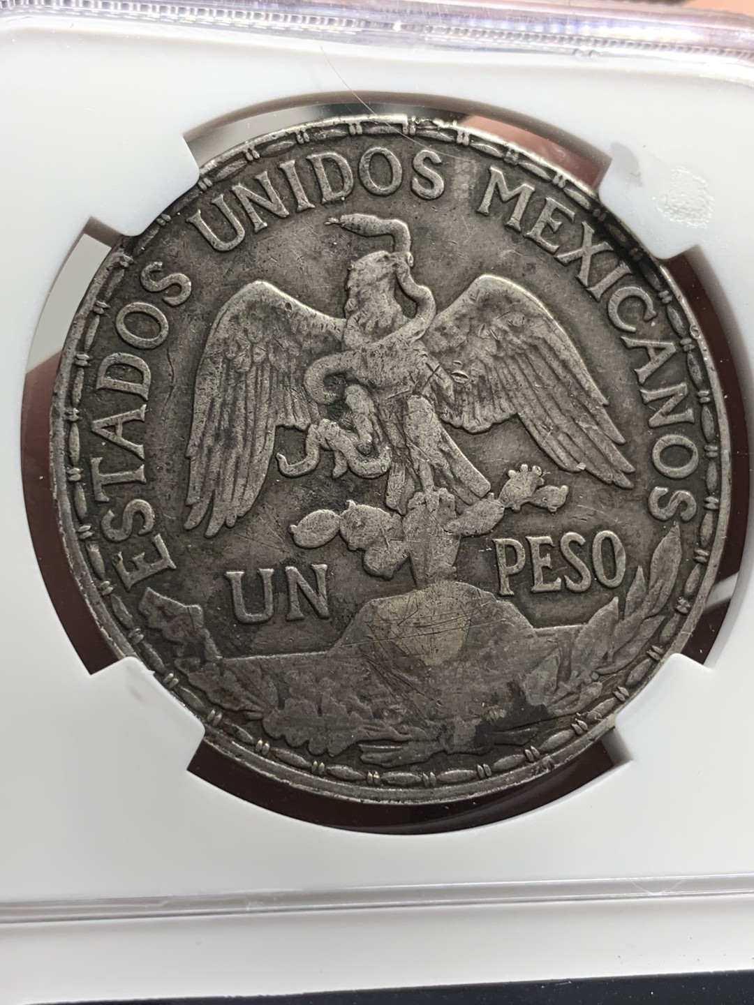 《竞宝斋》西.葡及其殖民地国家专场-第70场（全场不限金额包邮） NGC-XFD 墨西哥 热门品种 1910年骑马鹰洋 1比索 银币 原味包浆