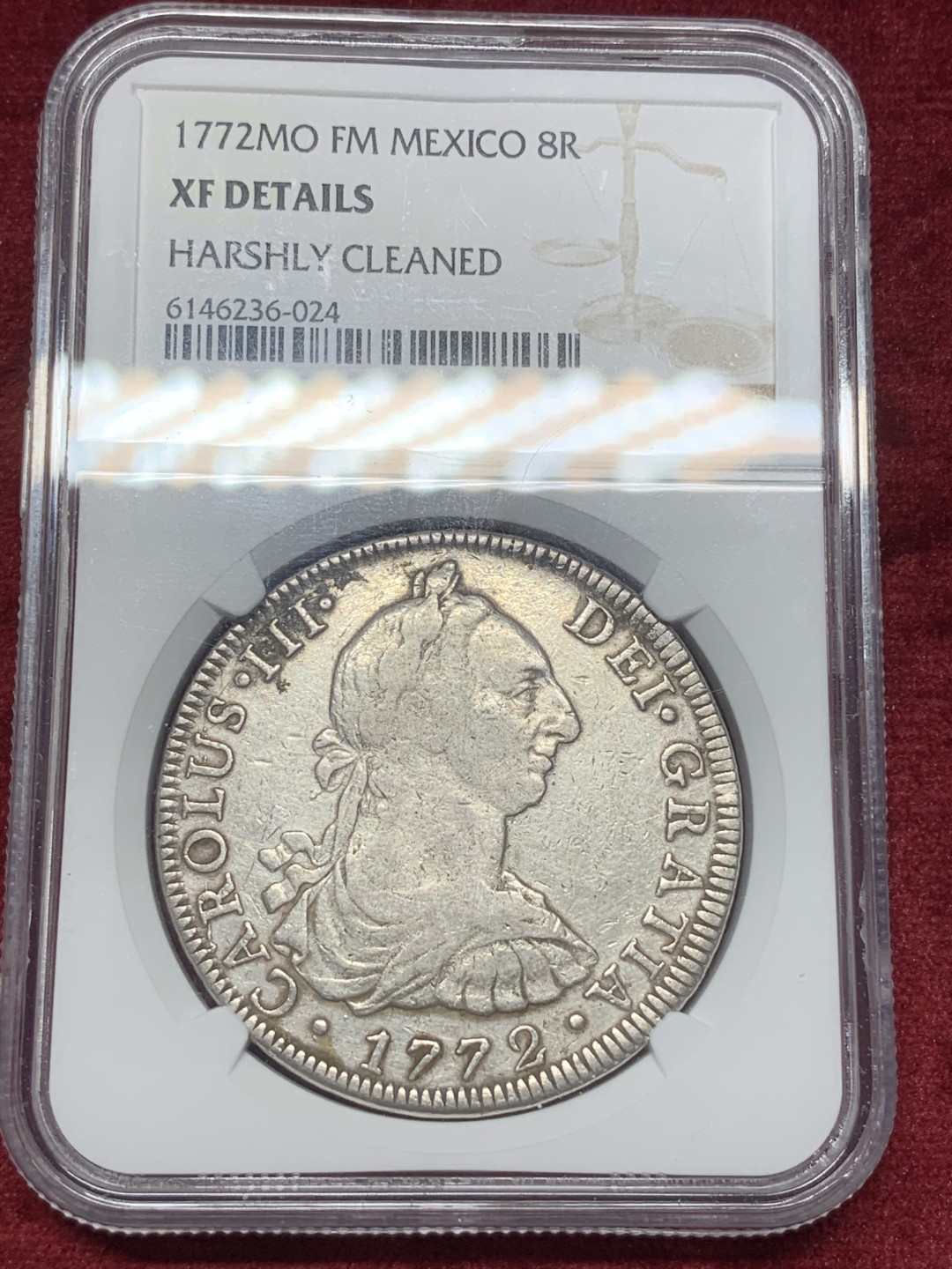 《竞宝斋》西.葡及其殖民地国家专场-第70场（全场不限金额包邮） NGC XF细节评级 墨西哥 卡三 1772年 8里亚尔 双柱银币，少见的首年份 倒FM版 头像、字口、背面的徽盾打的都很清楚。外拍在加个稳步提升，XFD的成交价在400-500刀左右