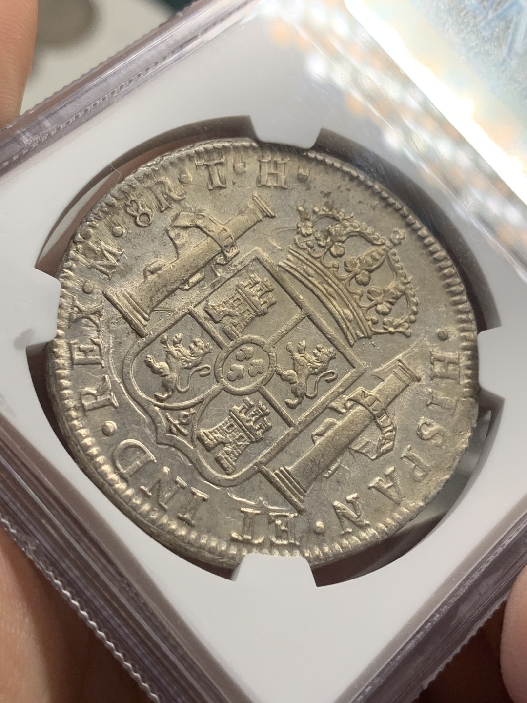 《竞宝斋》西.葡及其殖民地国家专场-第70场（全场不限金额包邮） NGC-MS62 墨西哥双柱 卡四 1807年 8里亚尔 双柱大银币 高等级状态 笑容可掬