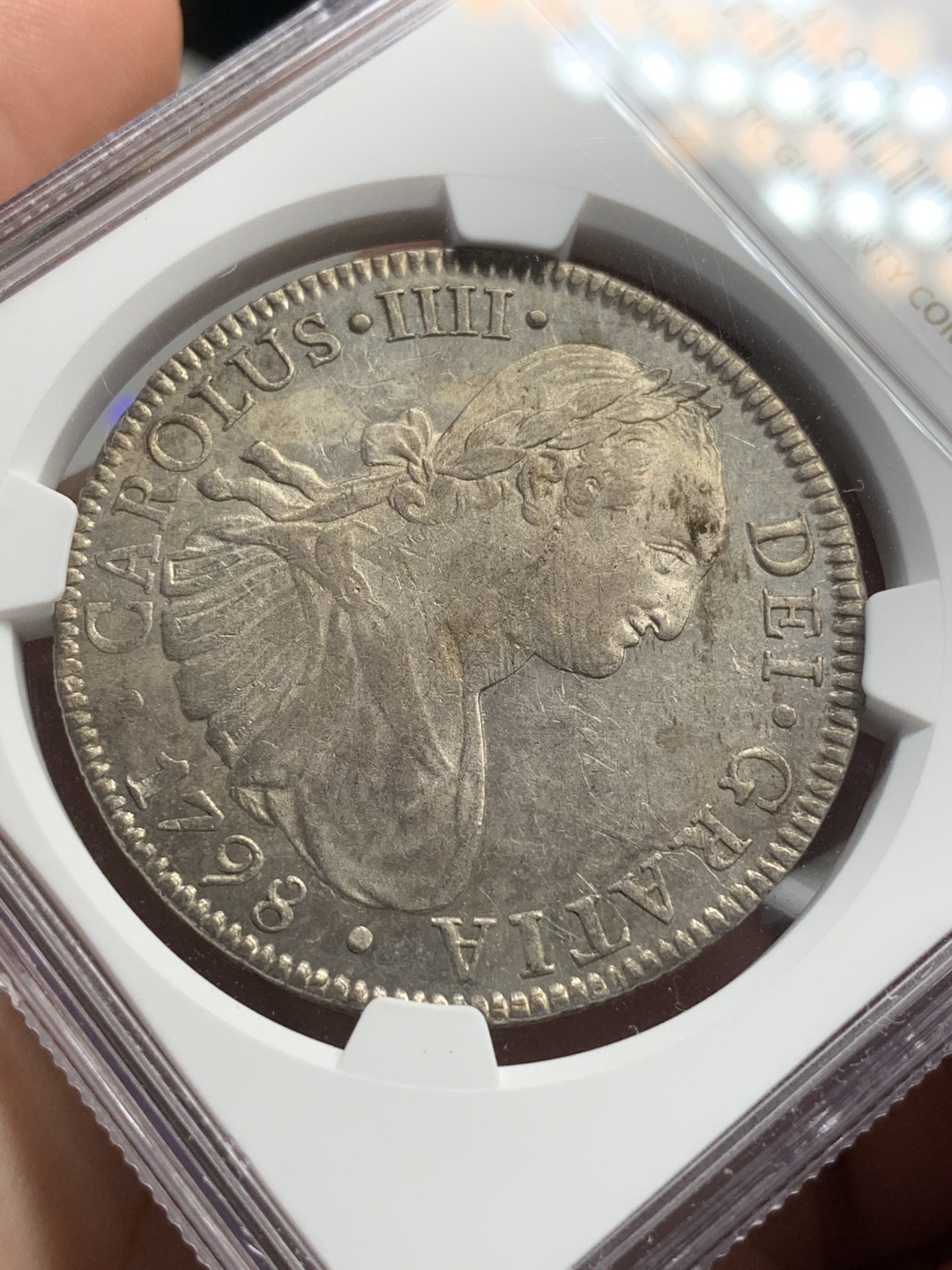 《竞宝斋》西.葡及其殖民地国家专场-第70场（全场不限金额包邮） NGC-AU58 墨西哥双柱 1798年 卡洛斯四世 8里亚尔 双柱银币  早期版原味深打