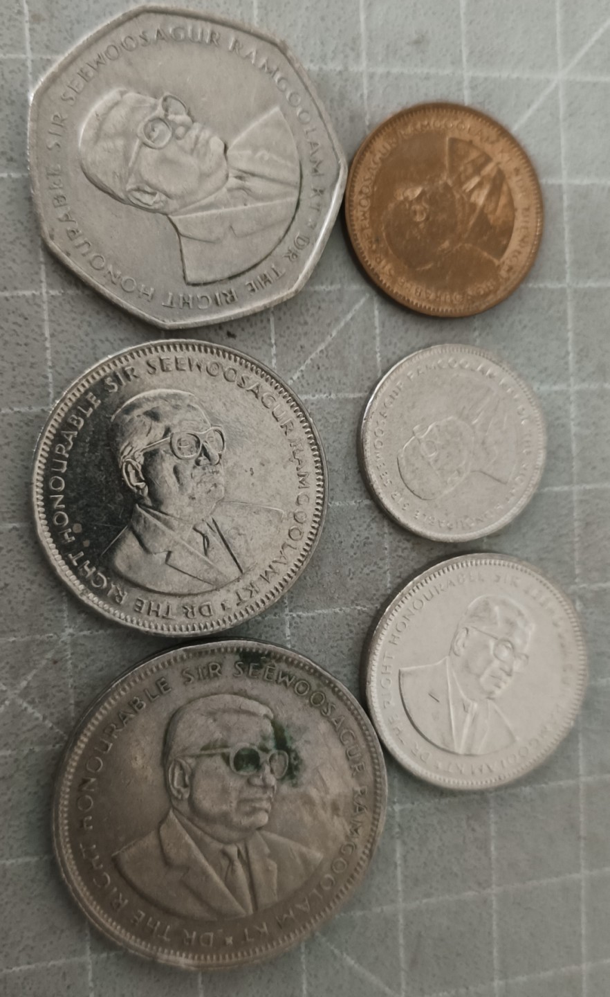 泡泡堂第十四期   世界硬币专场 毛里求斯一套六枚