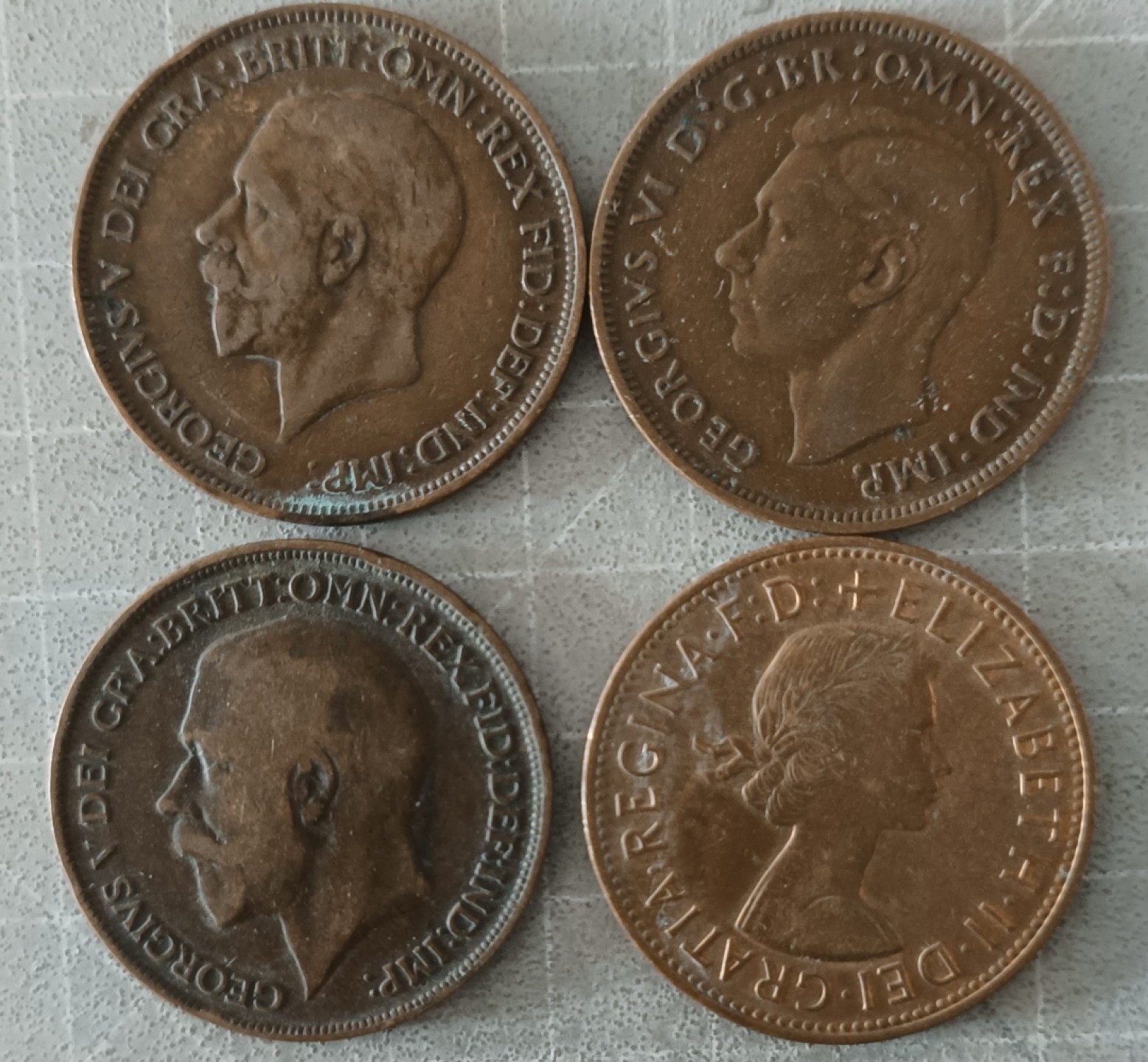 泡泡堂第十四期   世界硬币专场 英国大一便士四种头