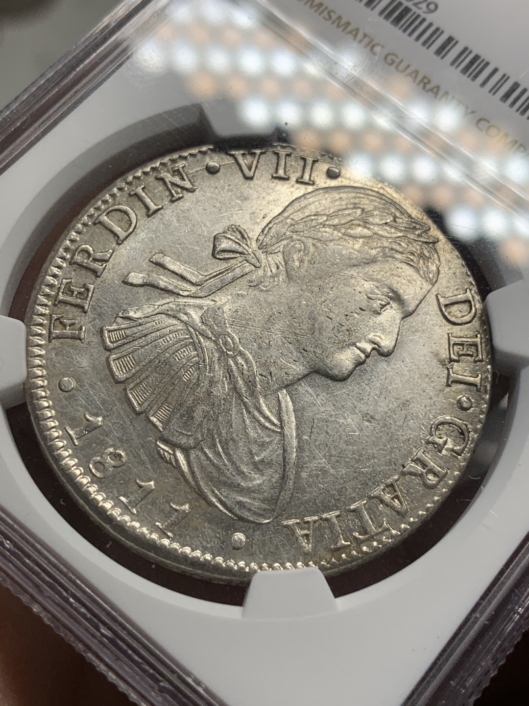 《竞宝斋》西.葡及其殖民地国家专场-第70场（全场不限金额包邮） NGC-MS60 墨西哥双柱 费迪南七世 1811年 双柱大银币 过渡年份 潜力巨大 PL底板